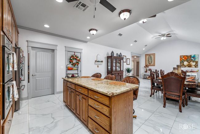 2654 Venado Dr, House other with 3 bedrooms, 2 bathrooms and 2 parking in Christoval TX | Image 13