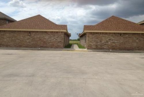 1307 N Sal St, Edinburg, TX, 78541-2671 | Card Image