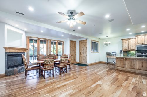 3033 Canyon Link Dr, Park City, UT, 84098-4859 | Card Image