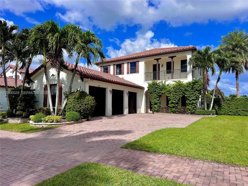 2685 Nw 83rd Way, Pembroke Pines, FL, 33024-3254 | Card Image