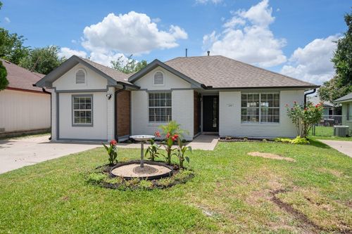 206 Jan Ln, Georgetown, TX, 78626-7352 | Card Image