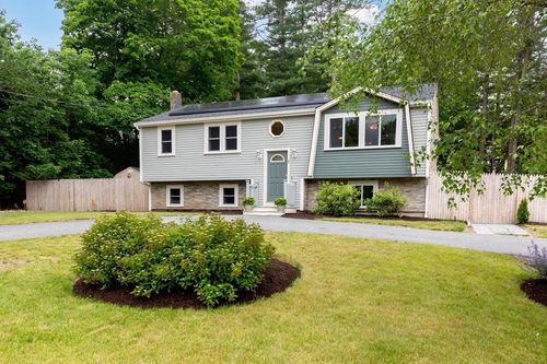 1 Lakenham Dr, Carver, MA, 02330-2023 | Card Image