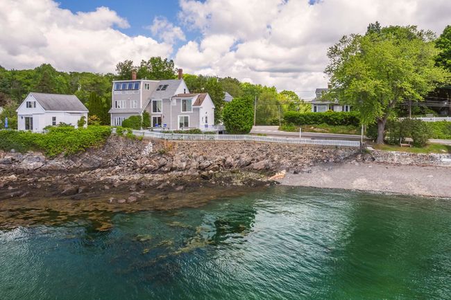 70 Pepperrell Rd, House other with 4 bedrooms, 3 bathrooms and null parking in Kittery Point ME | Image 6