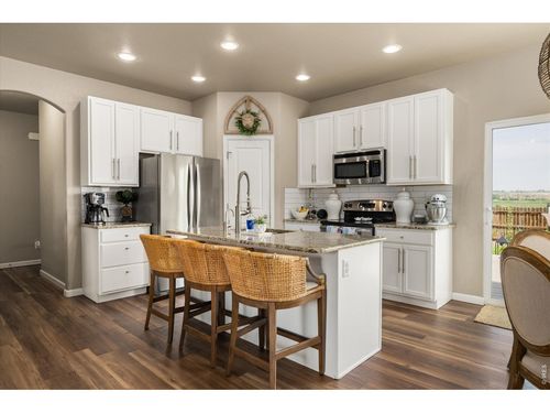 1933 Sunset Cir, Milliken, CO, 80543-3078 | Card Image
