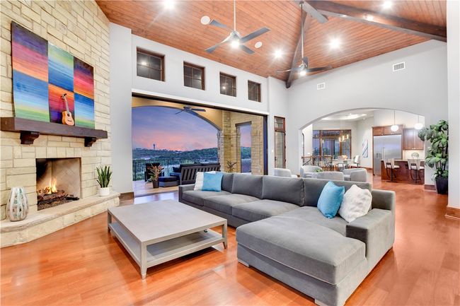 4212 Serene Hills Dr, House other with 5 bedrooms, 7 bathrooms and 8 parking in Austin TX | Image 9