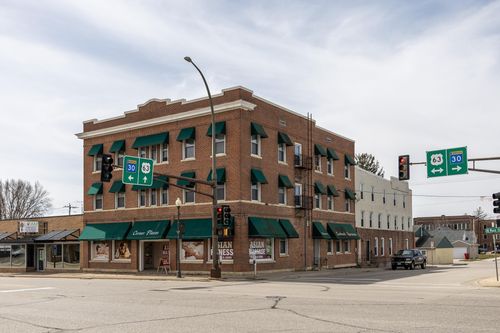 105 Main St S, Stewartville, MN, 55976-1397 | Card Image