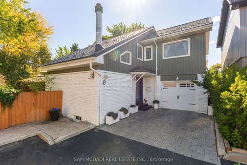 7 Pierpont Pl, Mississauga, ON, L5N5V1 | Card Image