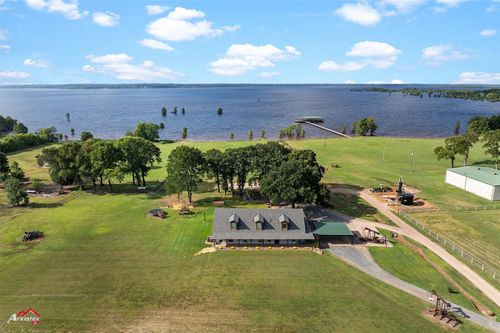 10073 Ferry Lake Rd, Oil City, LA, 71061-9119 | Card Image