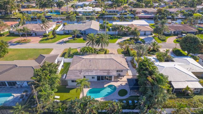 2205 Ne 30 Th St, House other with 3 bedrooms, 2 bathrooms and null parking in Lighthouse Point FL | Image 83