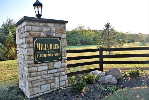 708 Olde Creek Drive, Newark, OH, 43055 | Card Image