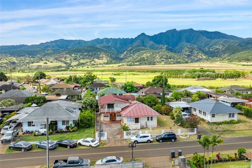 67-186 Kanoena St, Waialua, HI, 96791-9620 | Card Image