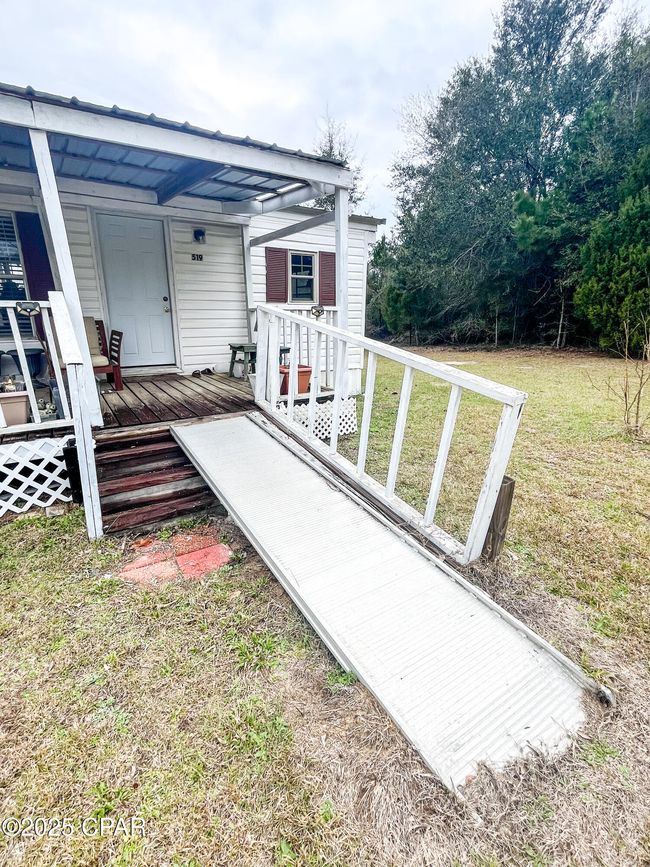 519 Mcpherson Dr, House other with 2 bedrooms, 1 bathrooms and null parking in Alford FL | Image 5