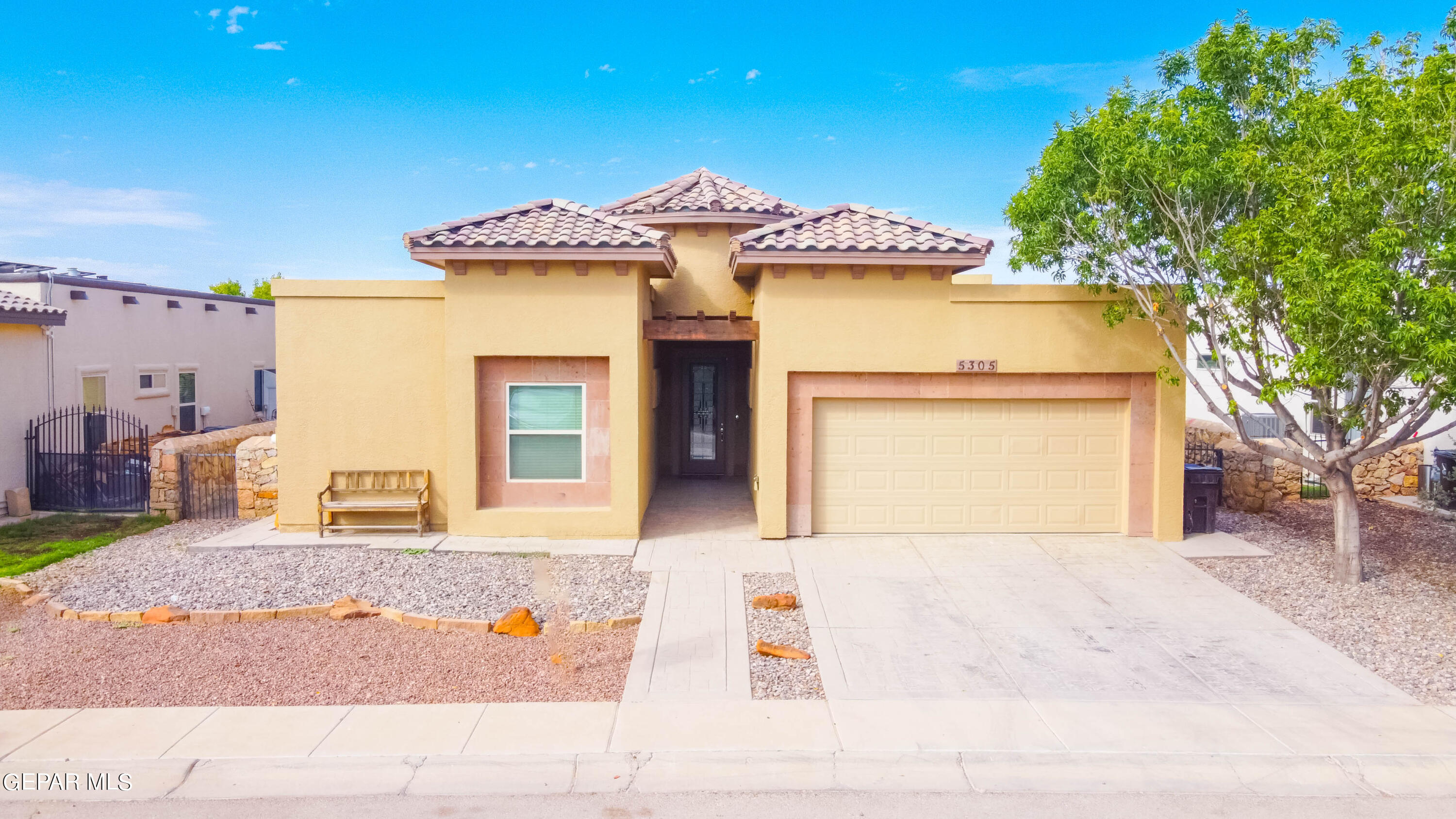Grove East Dr, Sunland Park, NM 88063