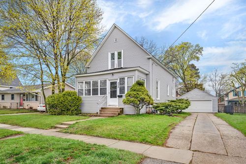 232 N Green St, Carpentersville, IL, 60110-1809 | Card Image