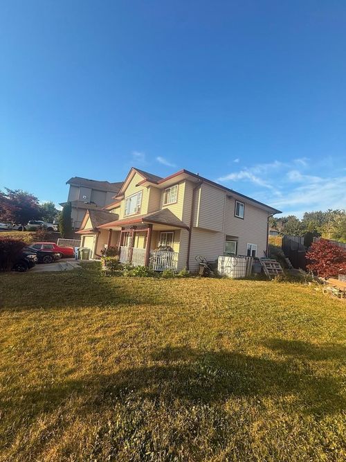 3368 Nightingale Dr, Abbotsford, BC, V2T5W3 | Card Image