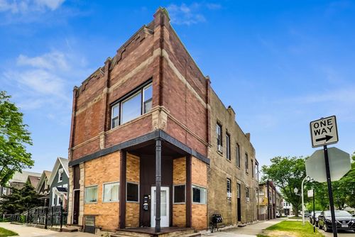 3600 Winchester Ave, Chicago, IL, 60609-1246 | Card Image