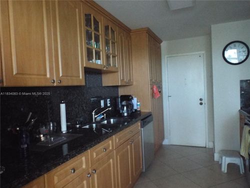 apt-504-1890 S Ocean Dr, Hallandale Beach, FL, 33009-7622 | Card Image