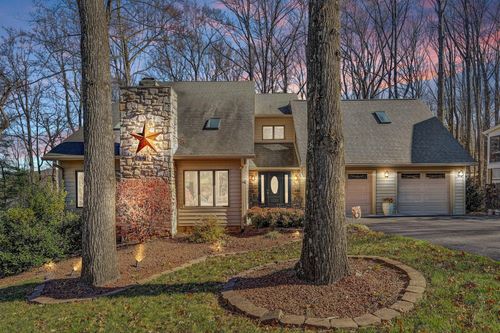 36 York St, Roanoke, VA, 24019-8361 | Card Image