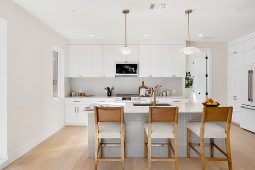 1b-3524 Gonzales Street, Austin, TX, 78702 | Card Image