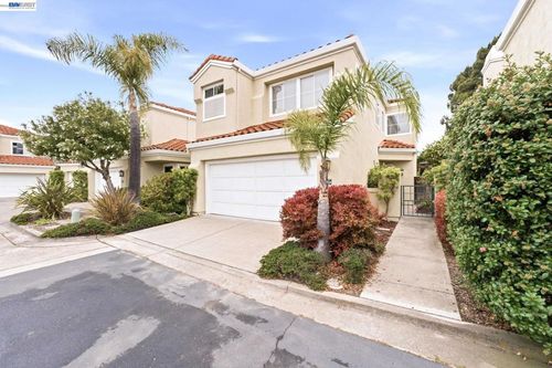 154 Asby Bay, Alameda, CA, 94502-7915 | Card Image