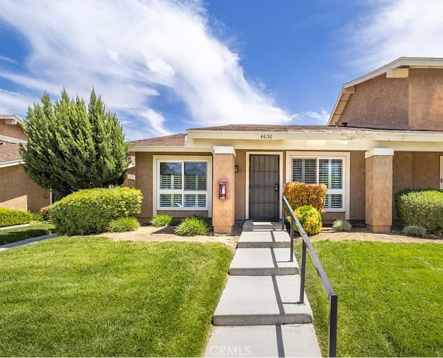 Residential Lease in Lancaster 3