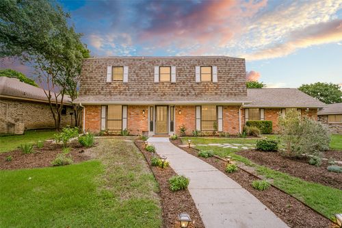 2416 Heather Hill Ln, Plano, TX, 75075-2945 | Card Image