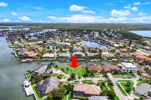 55 Covewood Ct, MARCO ISLAND, FL, 34145-4717 | Card Image