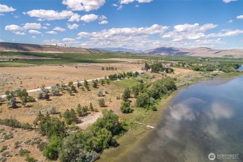 300 Monse River Rd, Brewster, WA, 98812-9553 | Card Image