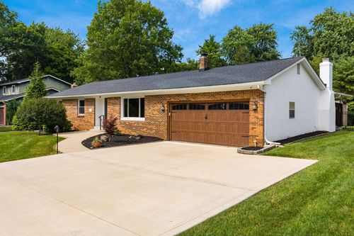 408 Pickering Dr, Pickerington, OH, 43147-1367 | Card Image