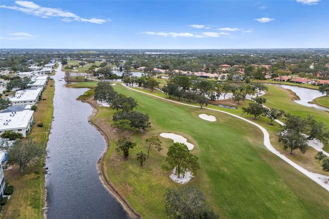 7460 W Country Club Dr N, Condo with 2 bedrooms, 2 bathrooms and null parking in Sarasota FL | Image 51