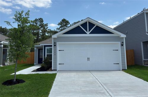 8208 Sunberry Shadow Dr, Houston, TX, 77016-1247 | Card Image