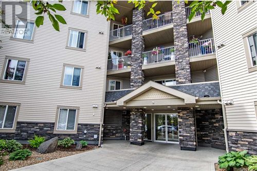 211-60 Lawford Ave, Red Deer, AB, T4R3E9 | Card Image
