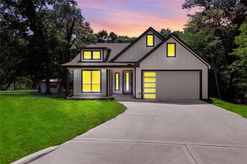90 Piping Rock Pl, Coldspring, TX, 77331-3124 | Card Image