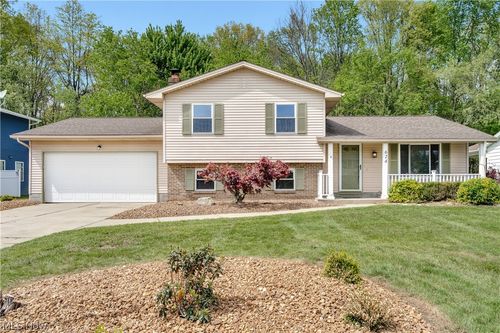 624 Angiline Dr, Boardman, OH, 44512-6567 | Card Image