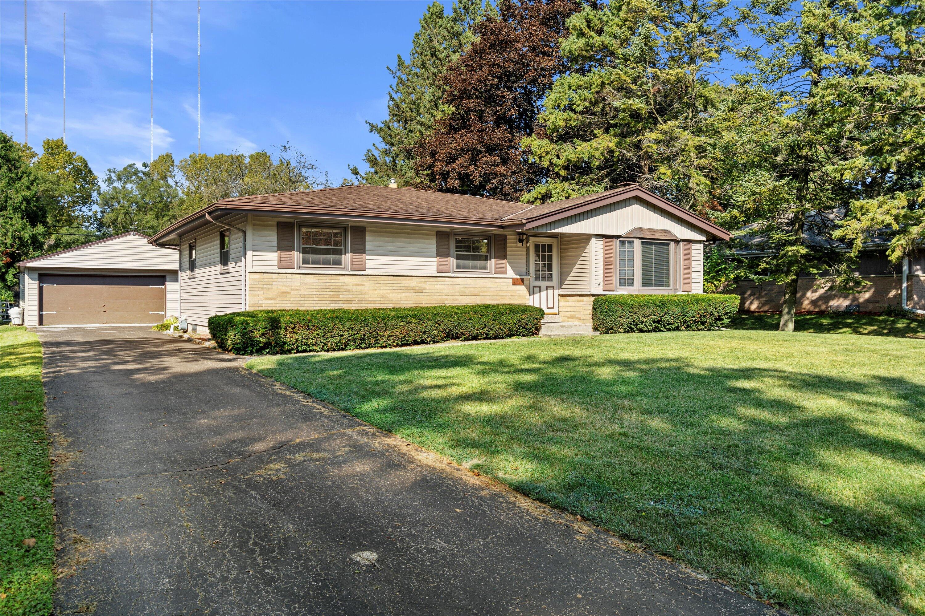 115th St, Hales Corners, WI 53130