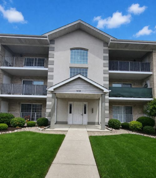 apt-3b-9138 W 95th St, Hickory Hills, IL, 60457-1683 | Card Image