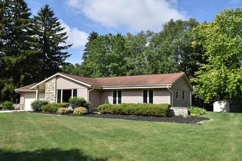 9141 N 60th Street, Brown Deer, WI, 53223 | Card Image