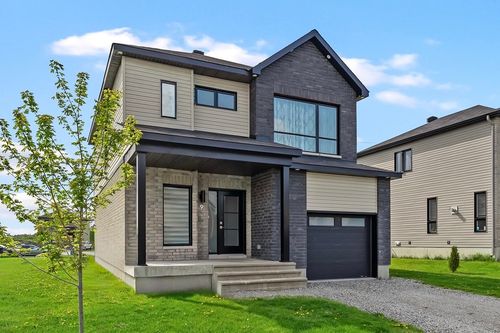 9 Imp Du Montrose, Gatineau, QC, J8M1Z6 | Card Image