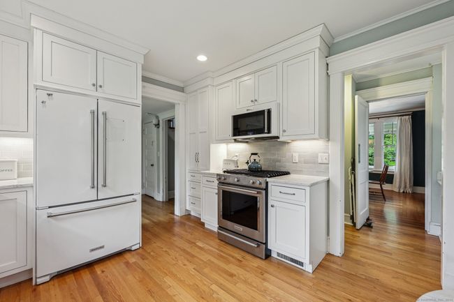 483 Central Ave, House other with 3 bedrooms, 2 bathrooms and 1 parking in New Haven CT | Image 18