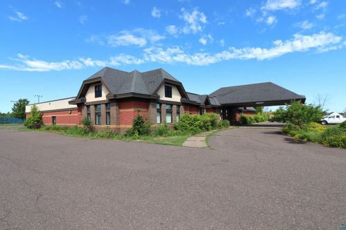 415 Ellis Ave, Ashland, WI, 54806-1631 | Card Image