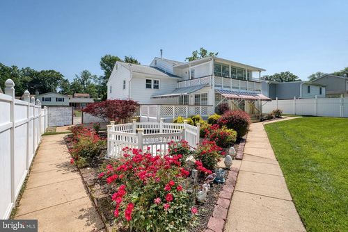 13406 Oriental St, ROCKVILLE, MD, 20853-3055 | Card Image