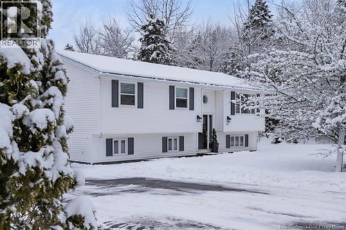 247 French Village Rd, Quispamsis, NB, E2S1B8 | Card Image