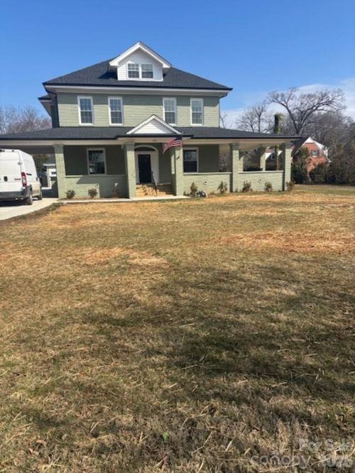 201 E 1st St, Lowell, NC, 28098-1576 | Card Image