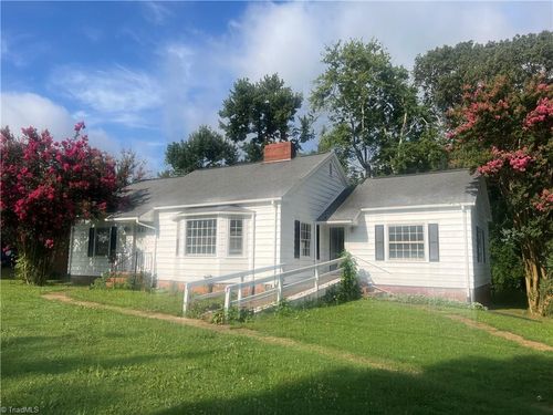 1036 Copeland School Rd, Dobson, NC, 27017-8879 | Card Image