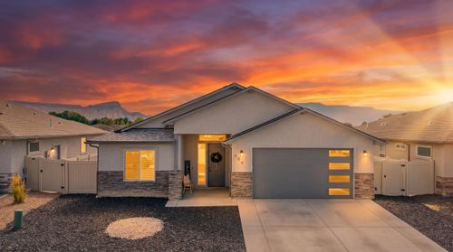 684 Eadin Ln, Grand Junction, CO, 81504-5899 | Card Image