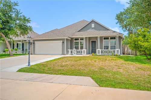 118 Norwood Oaks Drive, Rockport, TX, 78382 | Card Image