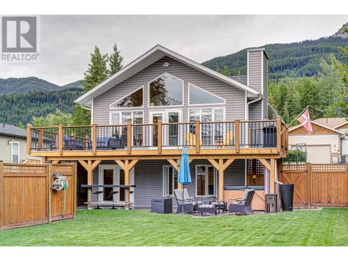 48 Darby Cres, Elkford, BC, V0B1H0 | Card Image