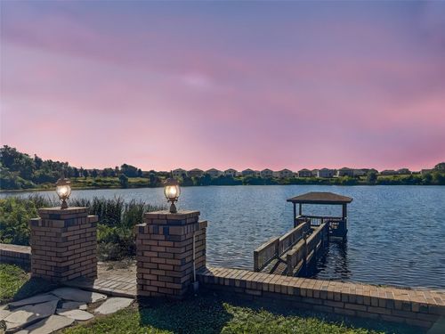 1910 College Park Dr, Tavares, FL, 32778-5779 | Card Image