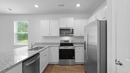 122 Hopkins St, Holly Hill, SC, 29059-2776 | Card Image