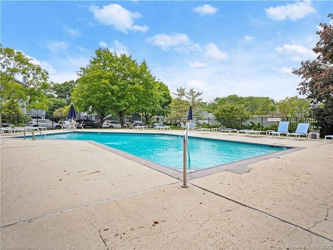 96 - 96 Fawn Ridge Ln, Condo with 2 bedrooms, 2 bathrooms and null parking in Norwalk CT | Image 26